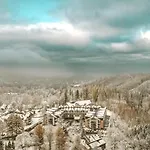 Отель Mountain 5* Карпач