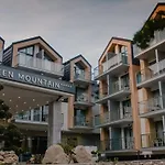 Mountain 5*