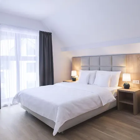 Mountain 5* 5* كارباش