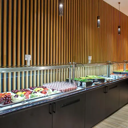 Mountain 5* فندق كارباش