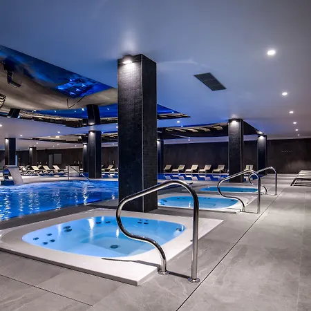 فندق Mountain 5* 5*