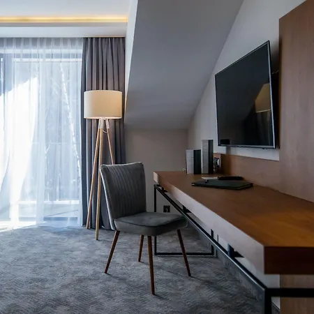 فندق Mountain 5* 5*