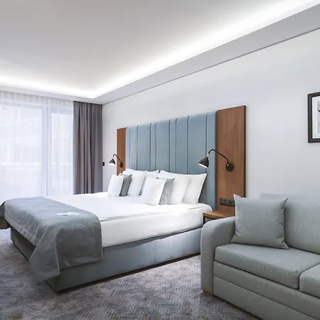 Mountain 5* فندق كارباش