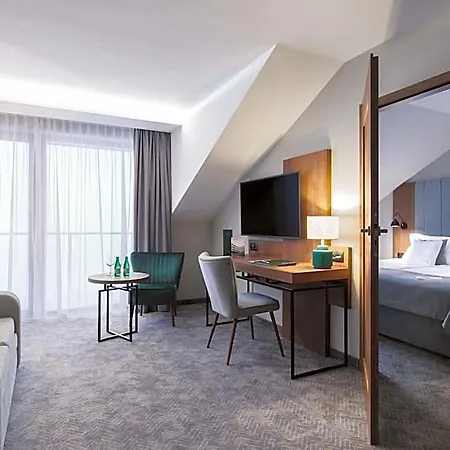 Szálloda Mountain 5* Karpacz
