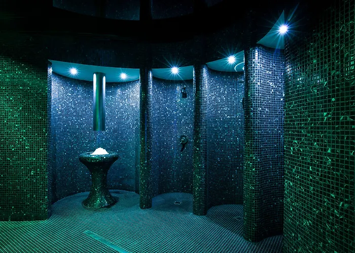 Mountain 5* Отель